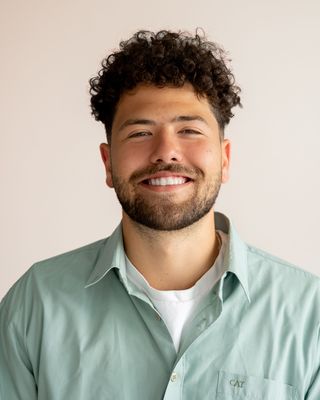 Photo of Ziad Elshafei, Registered Psychotherapist (Qualifying), MACP, BSc