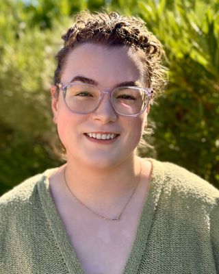 Photo of Jennifer Thibodeau, Marriage & Family Therapist Associate, MS, AMFT