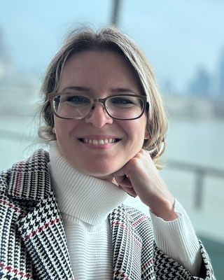 Photo of Zhenya Goodwin, Counsellor, MBACP