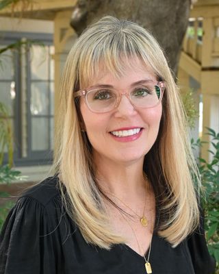 Photo of Dr. Raina Krell, Licensed Professional Counselor in Malibu, CA