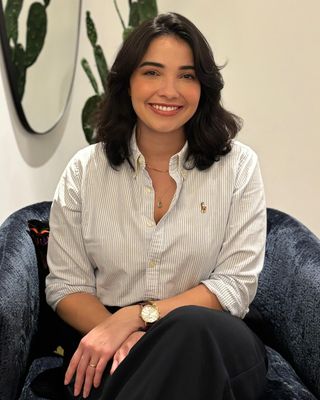 Photo of Fernanda Gamboa, MA, RCC