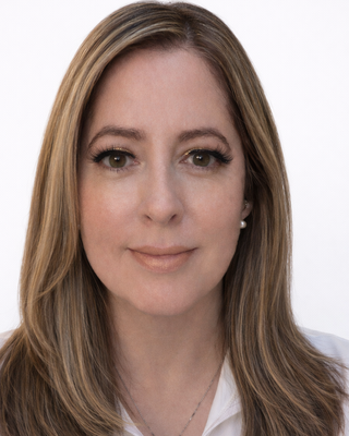 Photo of Christina Wei, Psychiatric Nurse Practitioner, PhD, RN, PMHNP