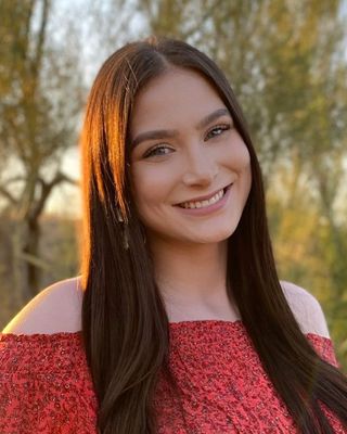 Photo of Lauren Fazekas, Counselor, MS, LAC