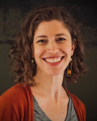 Photo of Abby Levin, Licensed Professional Counselor in Oregon