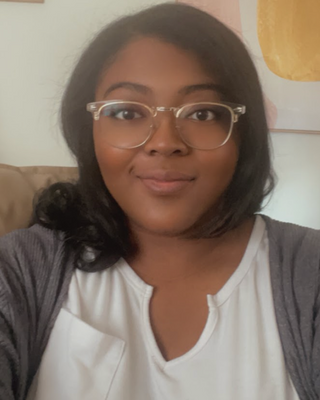 Photo of Devionne Fields, Lic Clinical Mental Health Counselor Associate, LCMHCA