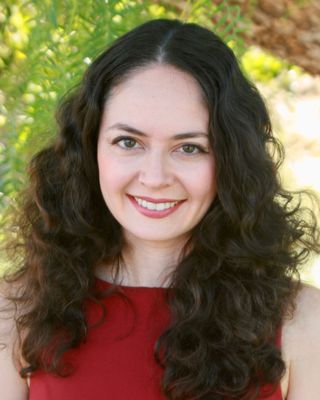 Photo of Dr. Emily Essid, Psychologist, PsyD
