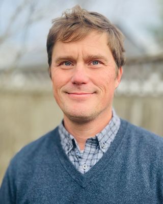 Photo of Bobby Larson, LPC