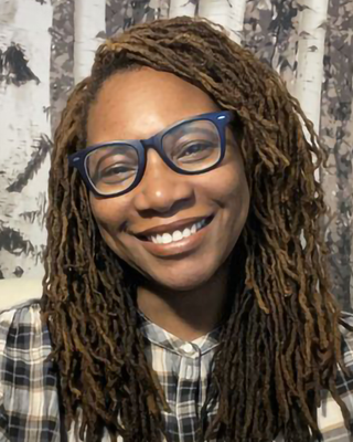 Photo of Akia Izzard, Clinical Social Work/Therapist, LCSW