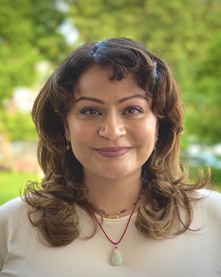 Photo of Tina Narang, Marriage & Family Therapist, LMFT
