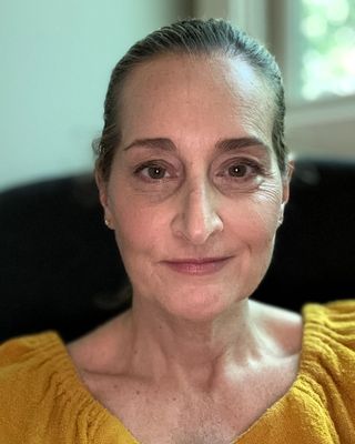 Photo of Erika L Bond, Marriage & Family Therapist, MA, LCMFT