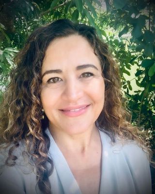 Photo of Elizabeth Vah, Clinical Social Work/Therapist, LCSW