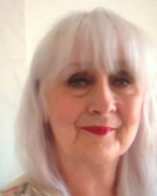 Photo of Carol McGrath, Psychotherapist, MBABCP