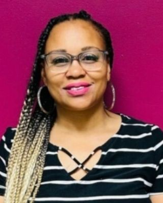 Photo of Yushea Miller, Licensed Professional Counselor, LPC