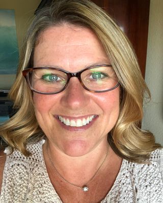 Photo of Jennifer Kennelly, Psychologist in Santa Cruz, CA