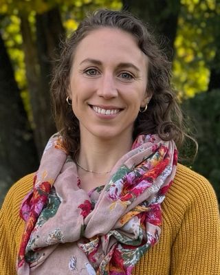 Photo of Sarah Pawlowski, Clinical Social Work/Therapist, LICSW