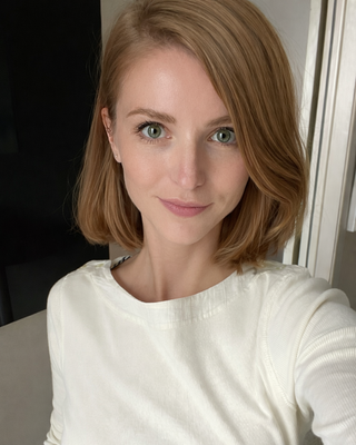 Photo of Dylan Mitchell, Registered Psychotherapist (Qualifying), MACP, RP(Q), EMDR