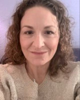 Photo of Betsey Johnson, Clinical Social Work/Therapist, LCSW