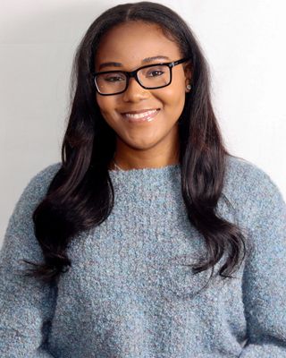 Photo of Toni-Ann Bennett, Licensed Mental Health Counselor, LMHC