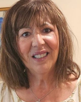 Photo of Leslie Chiotasso, Clinical Social Work/Therapist, LICSW