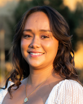 Photo of Sydney Acosta, Marriage & Family Therapist, LMFT