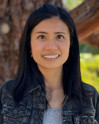 Photo of Caroline Siu, Marriage & Family Therapist in Western Addition, San Francisco, CA