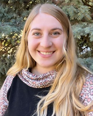 Photo of Emma Vdoviak-Markow, Marriage & Family Therapist in Fillmore, San Francisco, CA