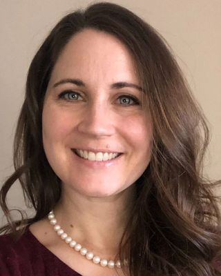 Photo of Renae Calder, Counsellor, CCC, MHDC