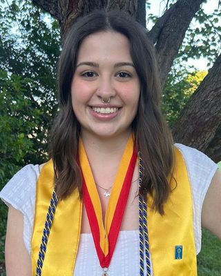 Photo of Maddie Damann, Pre-Licensed Professional, BSW