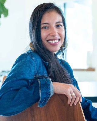 Photo of Katrina Dela Cruz - Katrina dela Cruz - Expansive Therapy, LCSW