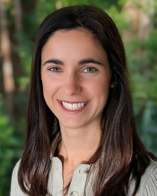 Photo of Sophia Harris, Psychologist, MPsych, PsyBA General