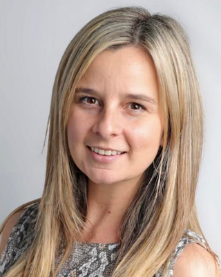 Photo of Sierra Flynn, Marriage & Family Therapist, LMFT, EMDR, IFS