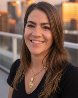 Photo of Laura Costa, Clinical Social Work/Therapist, LCSW