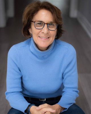 Photo of Mary Ann Azzarello, Registered Psychotherapist (Qualifying), MA, DPP