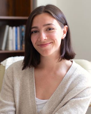 Photo of Tayler Middleton, Registered Social Worker, MSW, RSW