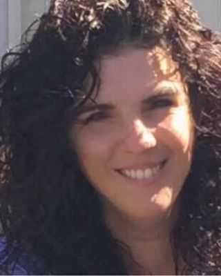 Photo of Rosalinda Macaluso, Psychologist, PsyD