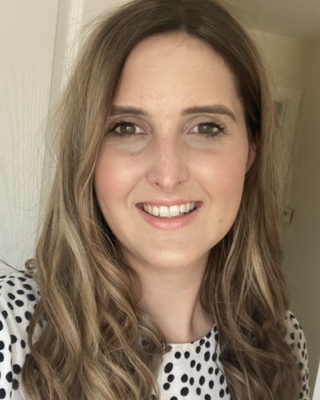 Photo of Christina Labrum, Psychotherapist, MBABCP