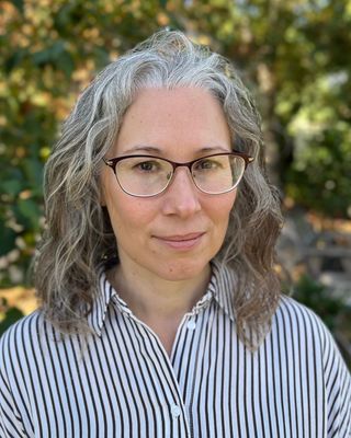Photo of Helen Santa Maria, Psychotherapist, UKCP Trainee
