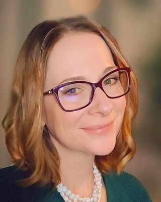 Photo of Michelle Bird - Couples Therapy - Michelle Bird, Registered Psychotherapist (Qualifying), MACP