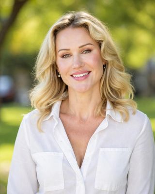 Photo of natalya csatari, Psychiatric Nurse Practitioner, PMHNP