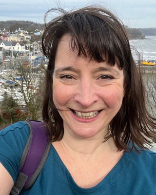 Photo of Morwenna Lewis, Psychotherapist, DCounsPsych, UKCP Trainee