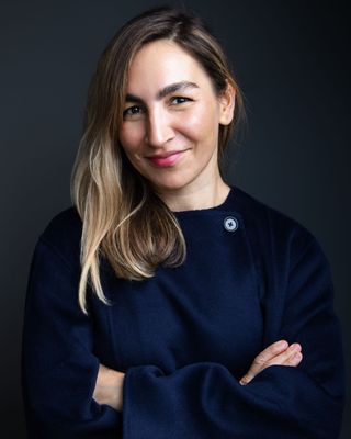 Photo of Dr. Tina Fitts, Marriage & Family Therapist, PhD, LMHC, LMFT, NCC, RYT