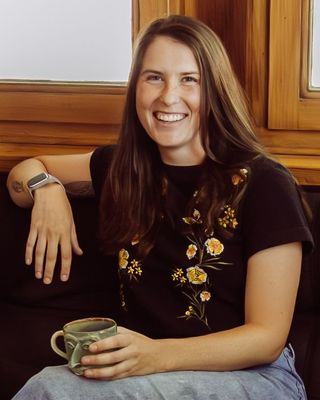 Photo of Hannah Yinhar (Book Instantly On Website), Licensed Social Worker, MSW, LSW