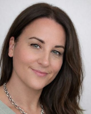 Photo of Josie Nicholson, Psychotherapist, MBACP Accred