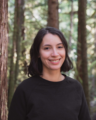 Photo of Mia Eiden, Pre-Licensed Professional