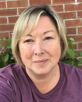 Photo of Tracy Davies, Counsellor in Carmarthenshire, Wales