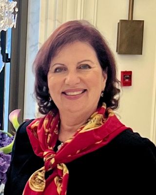 Photo of Suha Albadawi, Marriage & Family Therapist, MA, LMFT