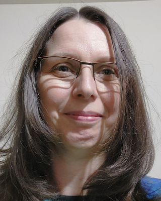 Photo of Edit Biro-Hannah, Psychotherapist, MA, HCPC-Art Therap.