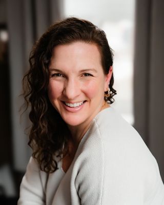Photo of Devon D'Andrea, Registered Psychotherapist (Qualifying), RP(Q)