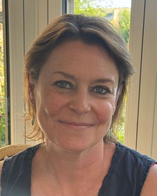 Photo of Stephanie Millea, Psychotherapist