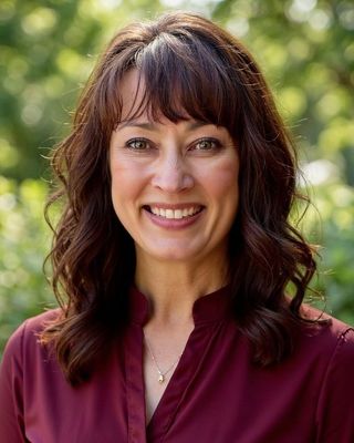 Photo of Lisha Song, Counselor, MEd, LMHC
